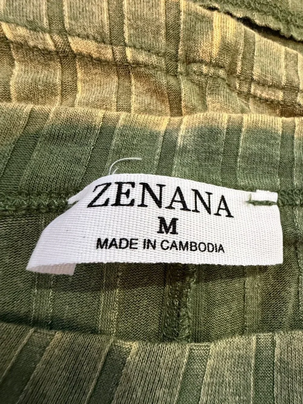 🫒💚 Zenana Ribbed Cropped Tank Top Olive Green Size M - Picture 6 of 8
